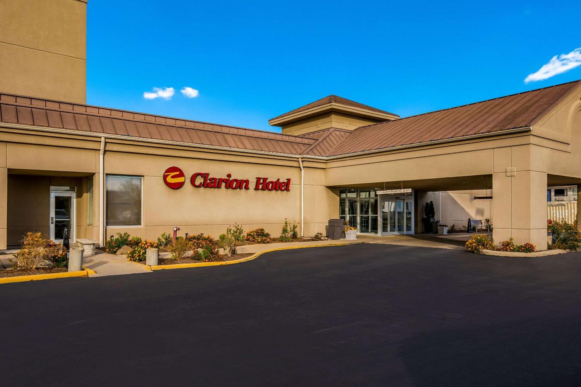 Clarion Hotel&Centro de Convenciones Joliet Exterior foto